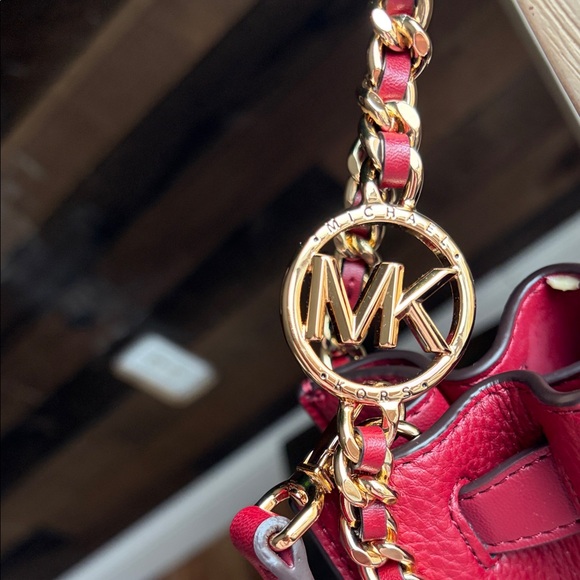 LIKE NEW!!!Michael Kors mini Mina gold Chain crossbody - Picture 5 of 6